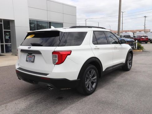 Used 2023 Ford Explorer XLT w/ Equipment Group 202A image 14