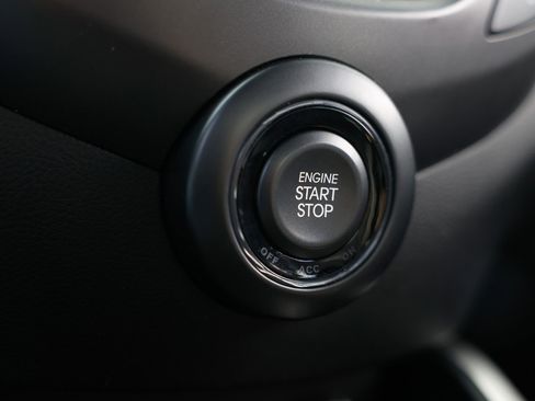 Used 2015 Hyundai Veloster Turbo image 27