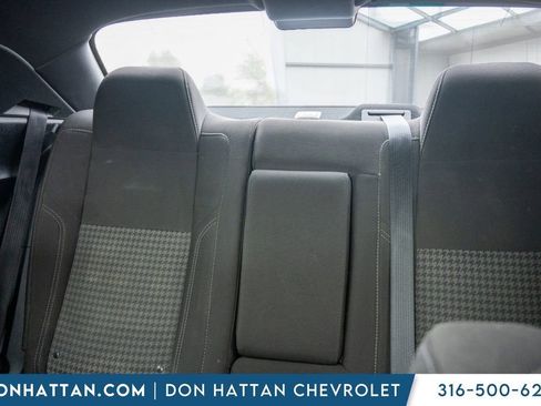Used 2018 Dodge Challenger SXT w/ Blacktop Package RWD image 15