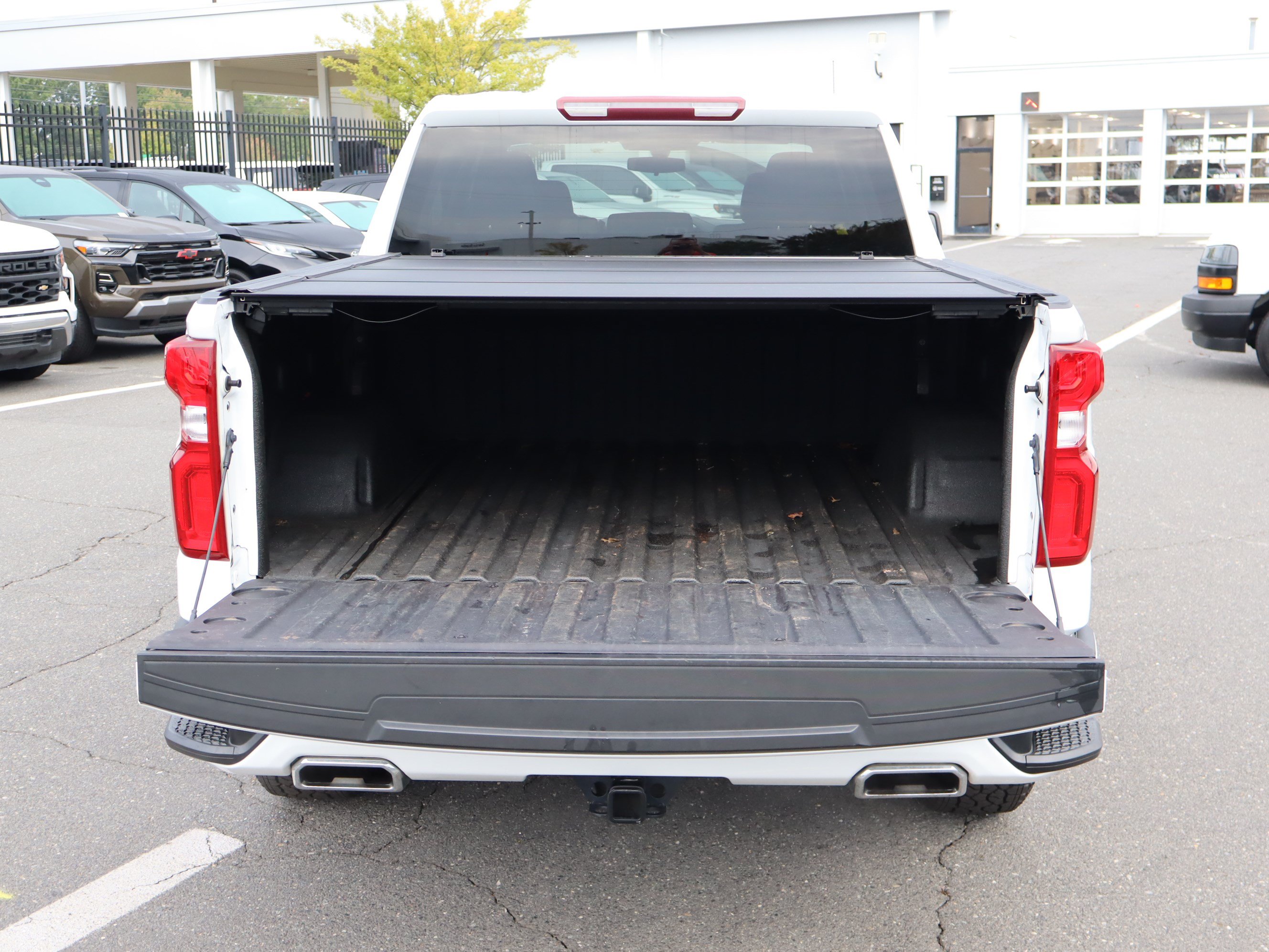 Used 2022 Chevrolet Silverado 1500 RST w/ Safety Package AWD/4WD image 13