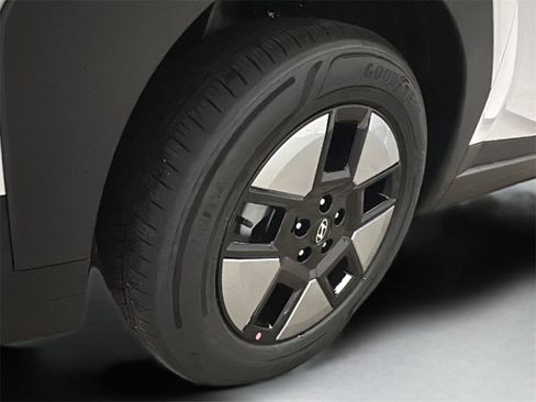 New 2026 Hyundai Santa Fe SE image 7