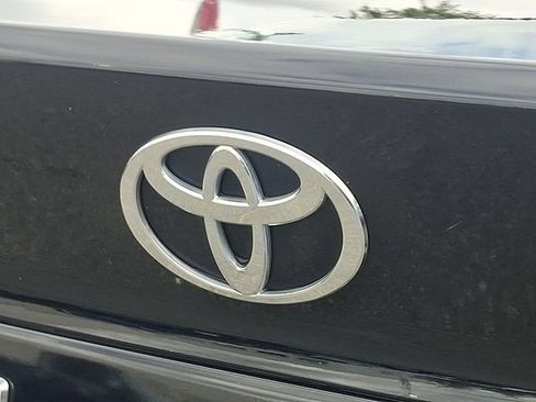Used 2025 Toyota Camry LE FWD image 28