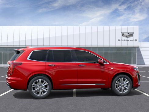New 2025 Cadillac XT6 Premium Luxury w/ Technology Package image 5
