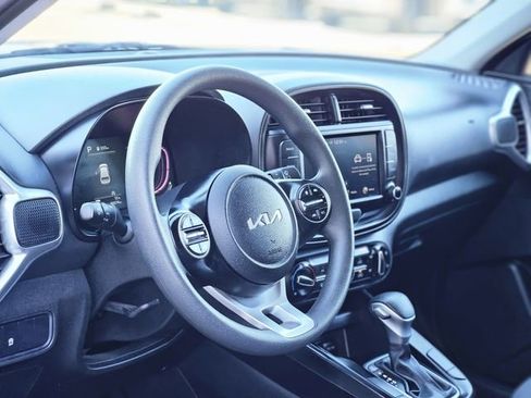 Used 2023 Kia Soul LX w/ Option Group 015 image 15