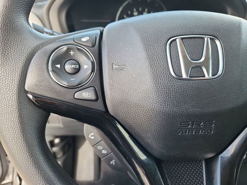 Used 2022 Honda HR-V EX image 19