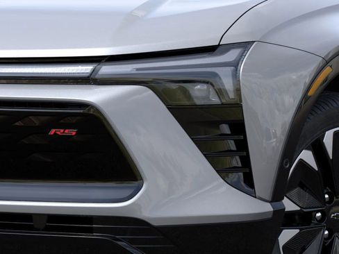 New 2025 Chevrolet Blazer EV RS image 11