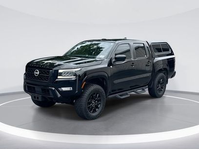 Used 2023 Nissan Frontier SV w/ Midnight Edition Package