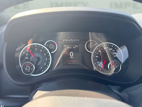 Used 2026 RAM 2500 Big Horn AWD/4WD image 15
