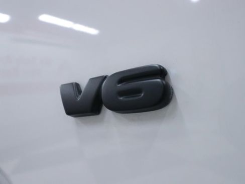 Used 2023 Toyota Tacoma TRD Off-Road image 27