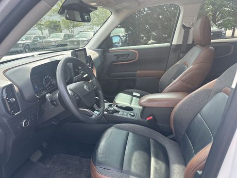 Used 2022 Ford Bronco Sport Outer Banks w/ Tech Package AWD/4WD image 6