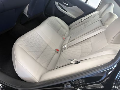 New 2026 Nissan Sentra SL w/ Floor Mat Package FWD image 10