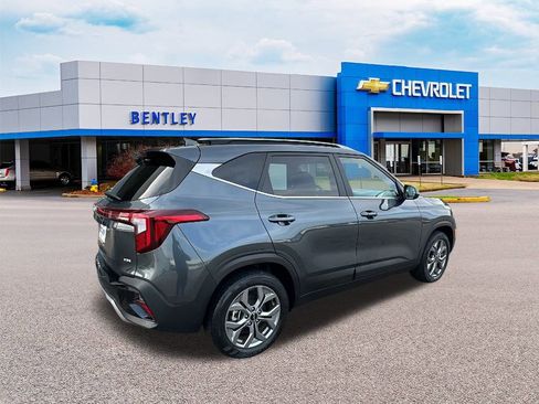 Used 2024 Kia Seltos S image 5