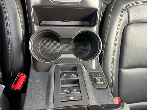 Used 2025 Ford Bronco Badlands w/ Sasquatch Package image 22