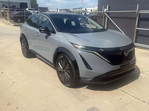 Certified 2023 Nissan Ariya FWD image 1