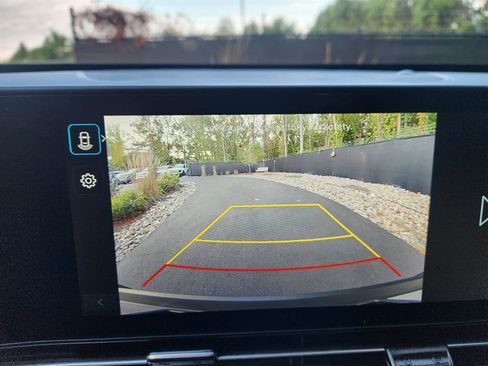 Certified 2024 Hyundai Kona SEL w/ Convenience Package image 37