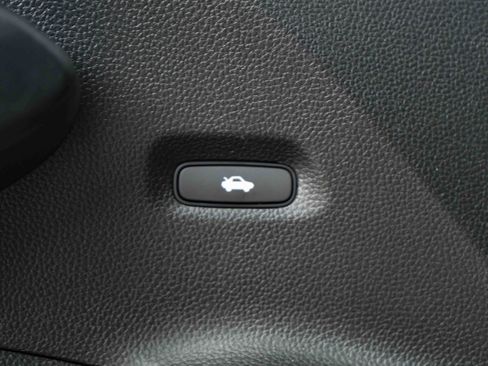 Used 2023 Honda Civic Sport image 38