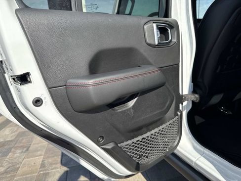 Used 2023 Jeep Gladiator Rubicon w/ LED Lighting Group image 16