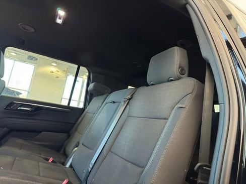 New 2026 Chevrolet Suburban LS w/ Max Trailering Package AWD/4WD image 11