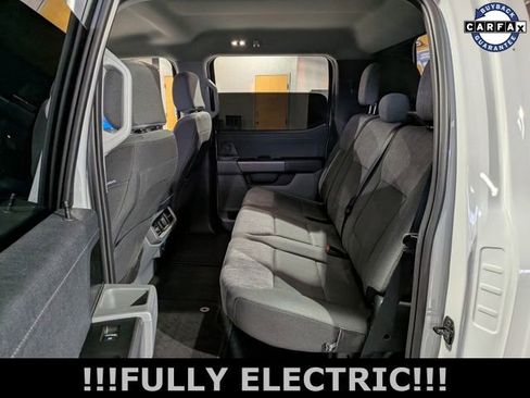 Used 2023 Ford F150 Lightning XLT image 21