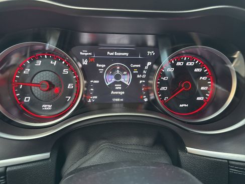 Used 2020 Dodge Charger Scat Pack w/ Dynamics Package RWD image 12