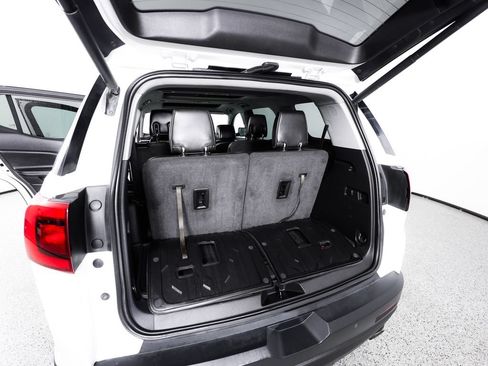 Used 2019 GMC Acadia SLT w/ Black Edition AWD/4WD image 15