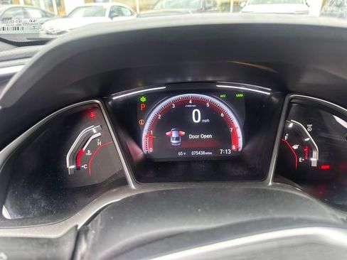 Used 2019 Honda Civic Sport image 3