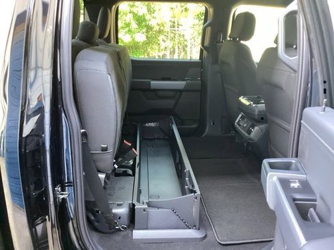 New 2025 Ford F150 XLT w/ Equipment Group 301A Standard image 40