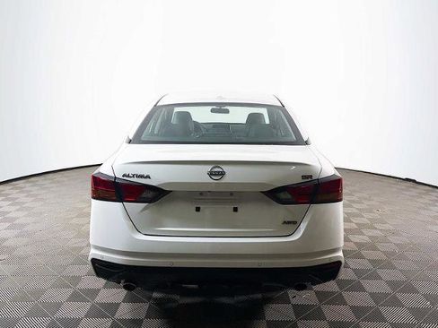 Certified 2025 Nissan Altima 2.5 SR AWD/4WD image 5