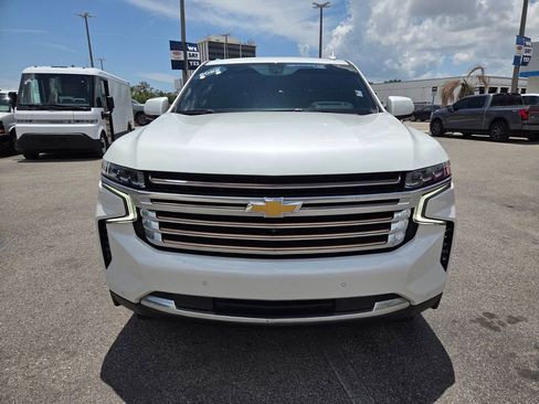 Used 2022 Chevrolet Suburban High Country AWD/4WD image 21
