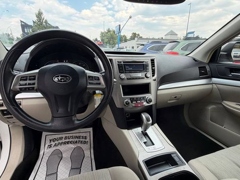 Used 2014 Subaru Outback 2.5i AWD/4WD image 8