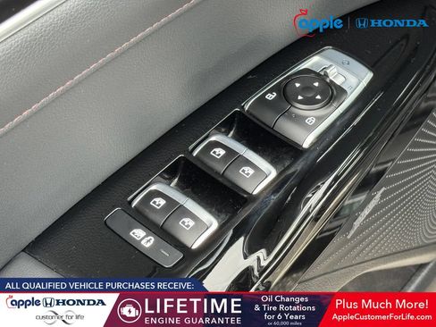 Used 2024 Kia K5 GT w/ GT1 Package FWD image 9