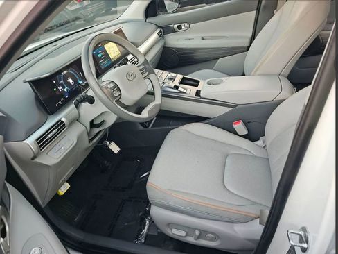 Used 2019 Hyundai Nexo Limited image 14