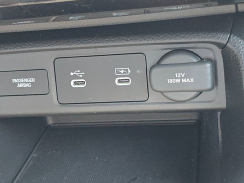 Used 2025 Honda Civic Sport image 36