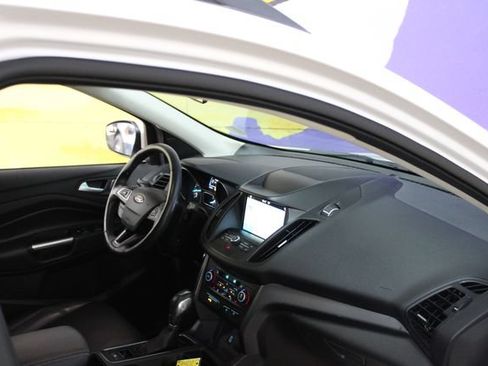 Used 2019 Ford Escape SEL AWD/4WD image 12