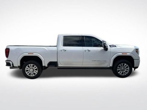 Used 2022 GMC Sierra 2500 Denali w/ Technology Package AWD/4WD image 10