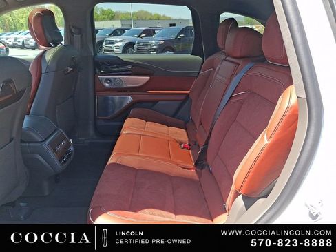 Certified 2024 Lincoln Nautilus Black Label AWD/4WD image 10
