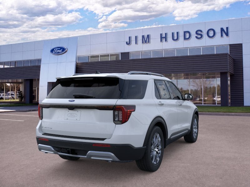 New 2026 Ford Explorer Platinum RWD image 8