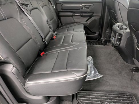 Used 2024 RAM 1500 Limited w/ Body Color Bumper Group image 27