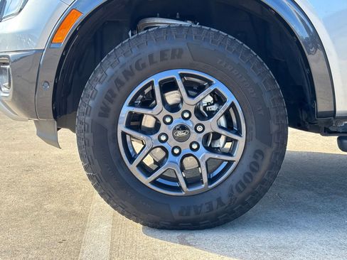 Used 2024 Ford Ranger XLT w/ Technology Package image 28