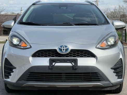 Used 2018 Toyota Prius C Two image 8