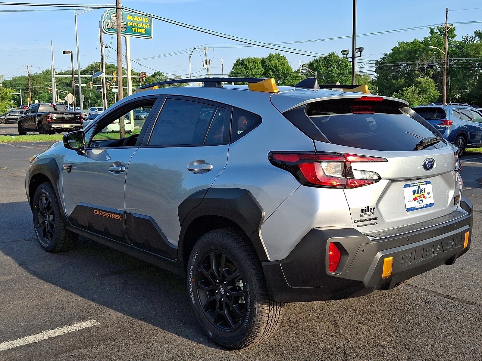 New 2026 Subaru Crosstrek 2.5i Wilderness w/ Wilderness Package AWD/4WD image 3