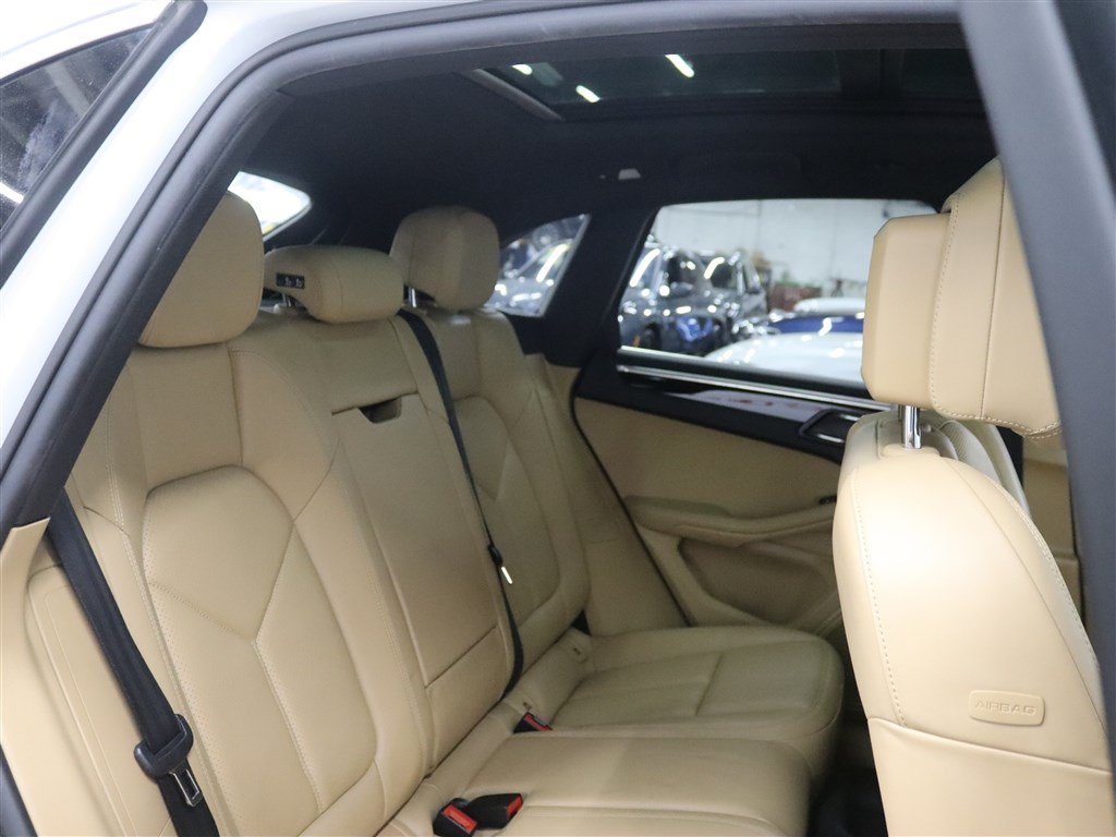 Used 2017 Porsche Macan S AWD/4WD image 20