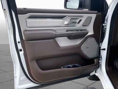 New 2026 RAM 1500 Laramie AWD/4WD image 10