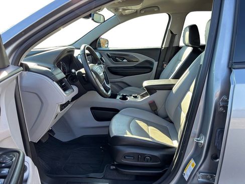 Used 2024 GMC Terrain SLT w/ Tech Package image 14