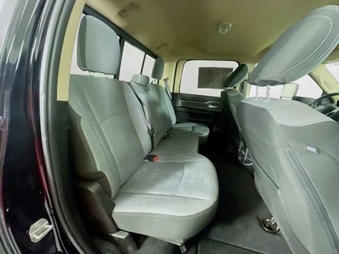 Used 2019 RAM 2500 Big Horn image 26