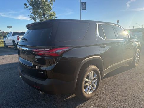 Used 2024 Chevrolet Traverse LS FWD image 5