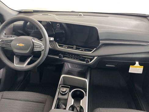 New 2026 Chevrolet Equinox LT FWD image 15