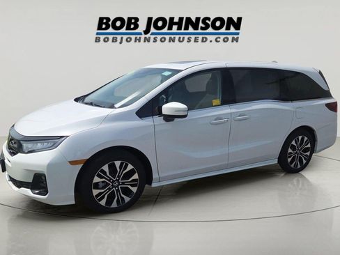 Used 2025 Honda Odyssey Elite image 6