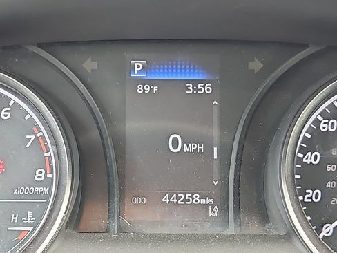 Used 2024 Toyota Camry SE FWD image 18