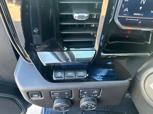 Certified 2024 Chevrolet Silverado 2500 ZR2 w/ Technology Package AWD/4WD image 13